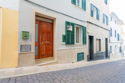 Casa reformada con aire acondicionado y calefacción en el centro de Alaior